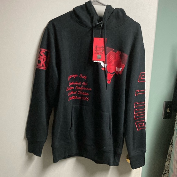 ultra game Other - Chicago Bulls black and red hoodie